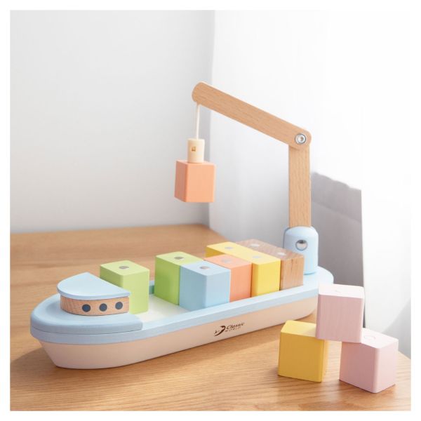Großes Magnet-Frachtschiff